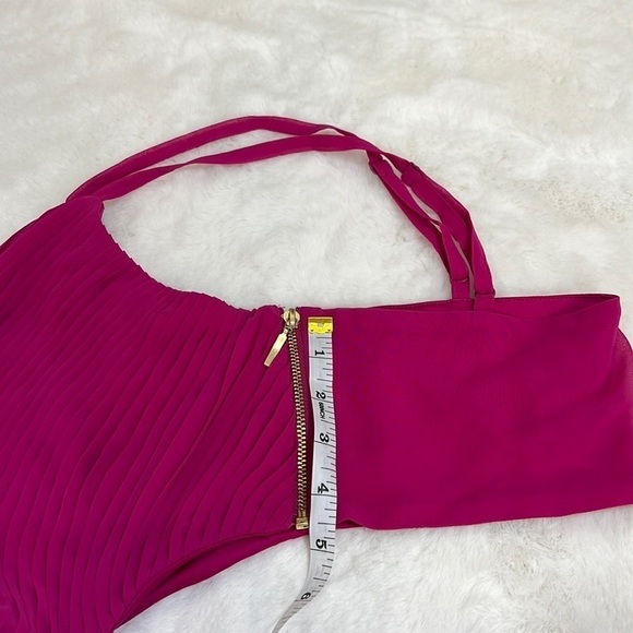 EXPRESS pleated tiered cut out fit and flare pink dress size S NWT - Picture 8 of 16